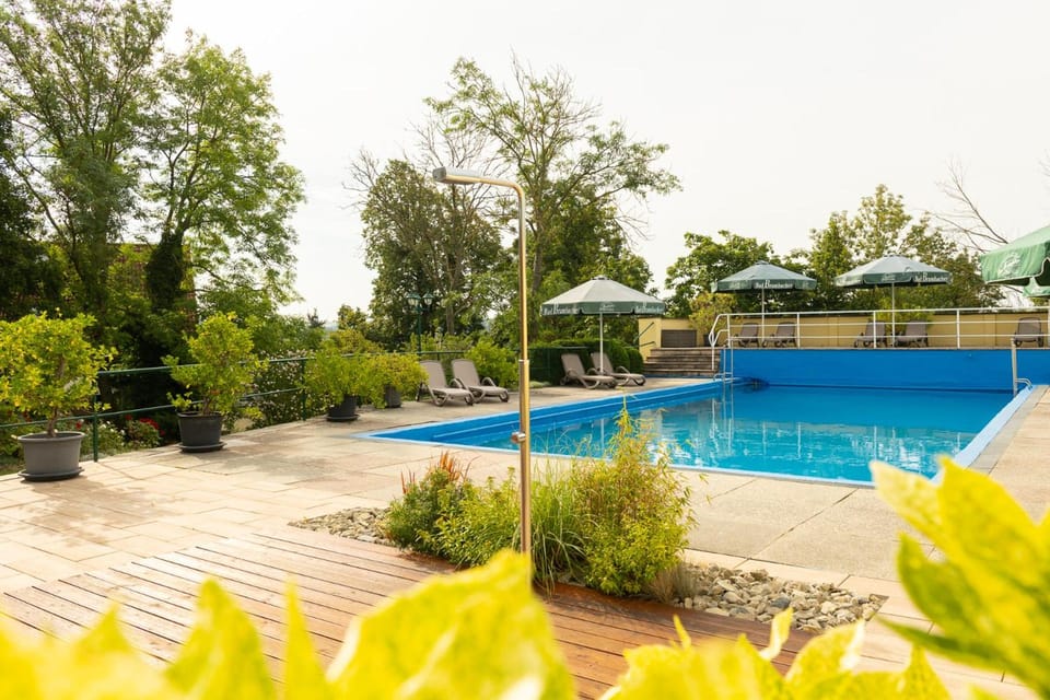 Berghotel Wilhelmsburg Hotel in Thuringia, Germany