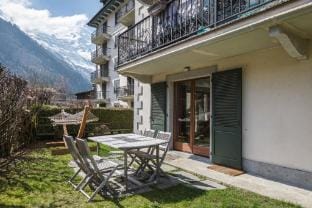 Les Terrasses Spacious, Central 3 Bedroom Apartment Hotel in Chamonix