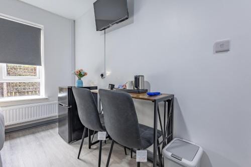 Premium Serviced Accommodation Rooms Nottingham - All with Ensuites Hotel in Nottingham