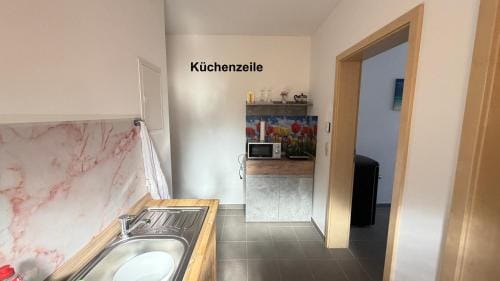 Kim Homestay A Zimmer A1 Hostel in Thuringia, Germany