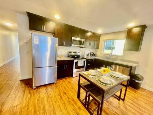 Seattle Luxury 4-Suite Retreat Hotel in Queen Anne