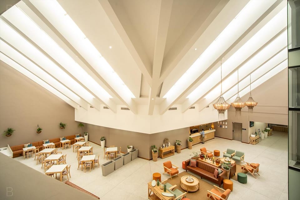 Lagoon Beach Hotel and Spa Hotel in Cape Town