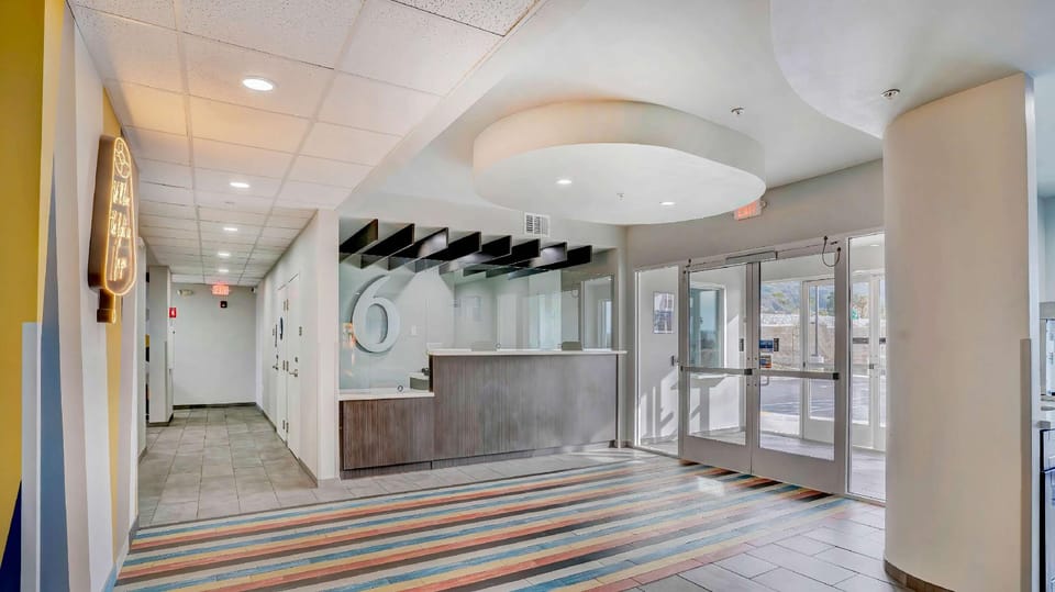 Motel 6 Highland, CA – San Bernardino – East Hotel in Highland