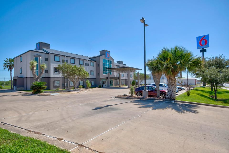 Motel 6 Harlingen, TX Hotel in Harlingen