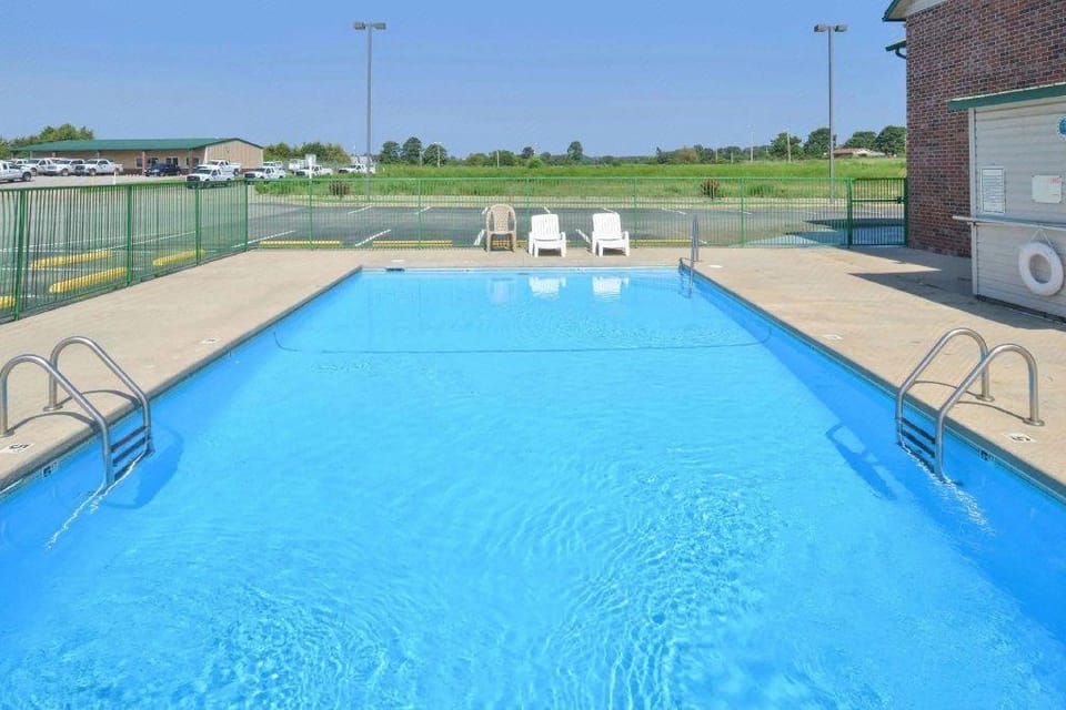 Motel 6 Ozark, AR Hotel in Arkansas
