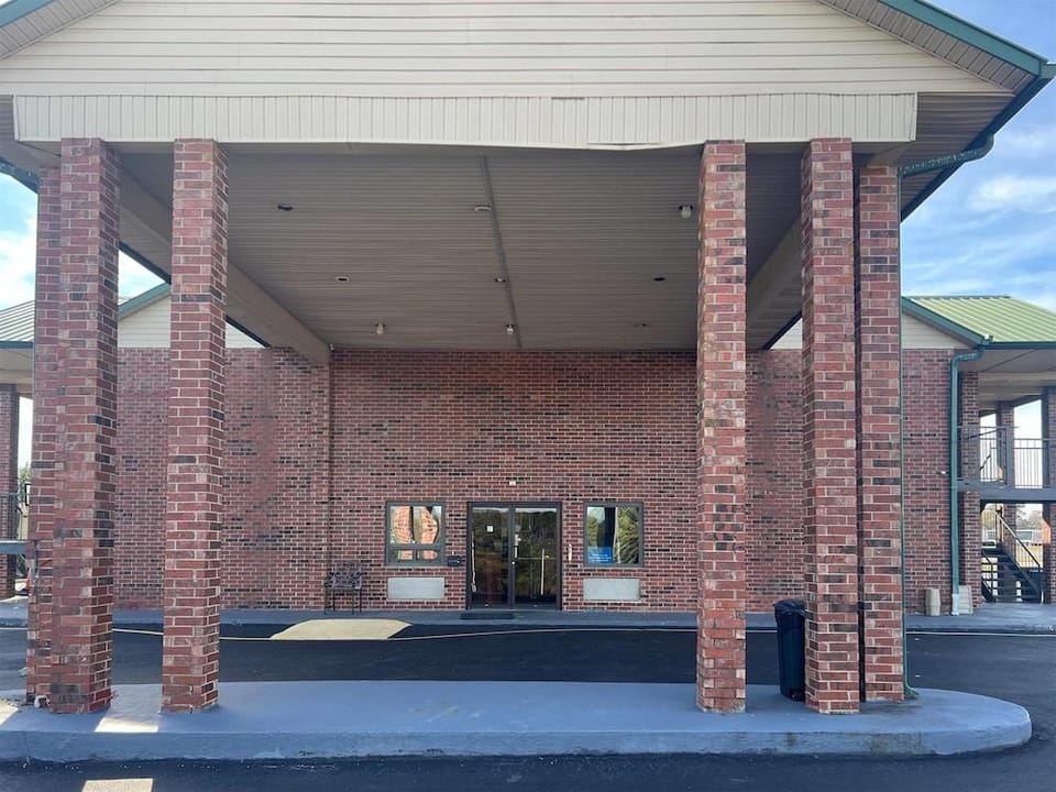 Motel 6 Ozark, AR Hotel in Arkansas