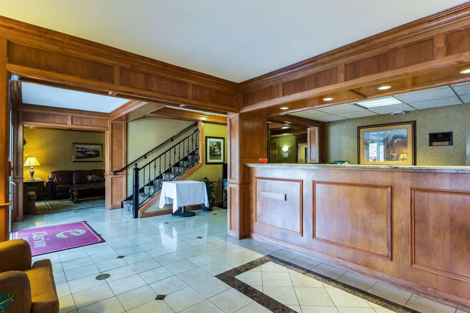 Studio 6  Suites Tupelo, MS - North Hotel in Tupelo