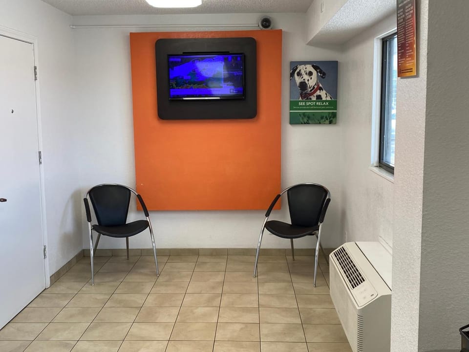Motel 6 Memphis, TN - Downtown Hotel in Memphis