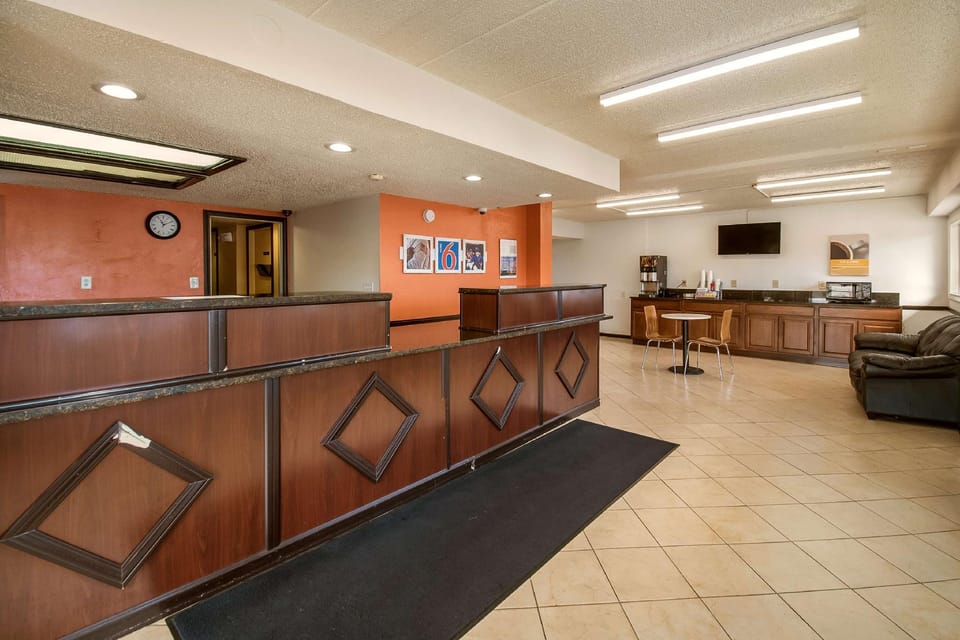 Motel 6 Grove City, OH Hotel in Grove City