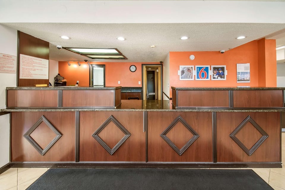 Motel 6 Grove City, OH Hotel in Grove City