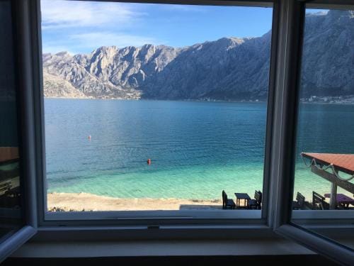 Apartments Vila Marija Hotel in Kotor Municipality