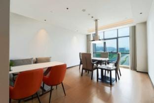 Fenghua Fangqiao Kaiyuan Mingting Grand Hotel Hotel in Zhejiang