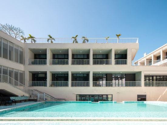 SERENITY COAST HOTEL Hotel in Sanya
