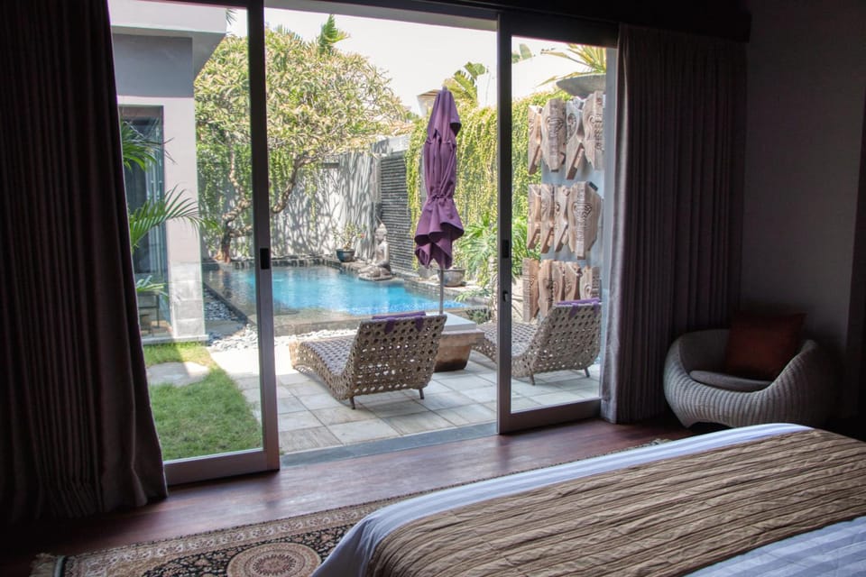 Pronoia Beach Resort Hotel in Kuta
