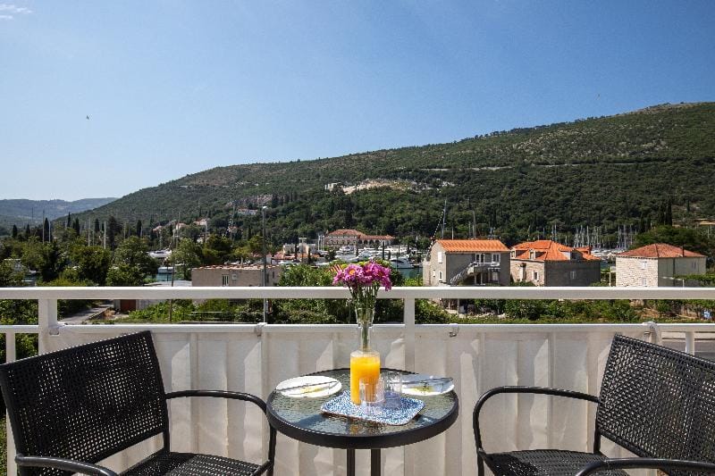 Apartments Silvija Hotel in Dubrovnik-Neretva County