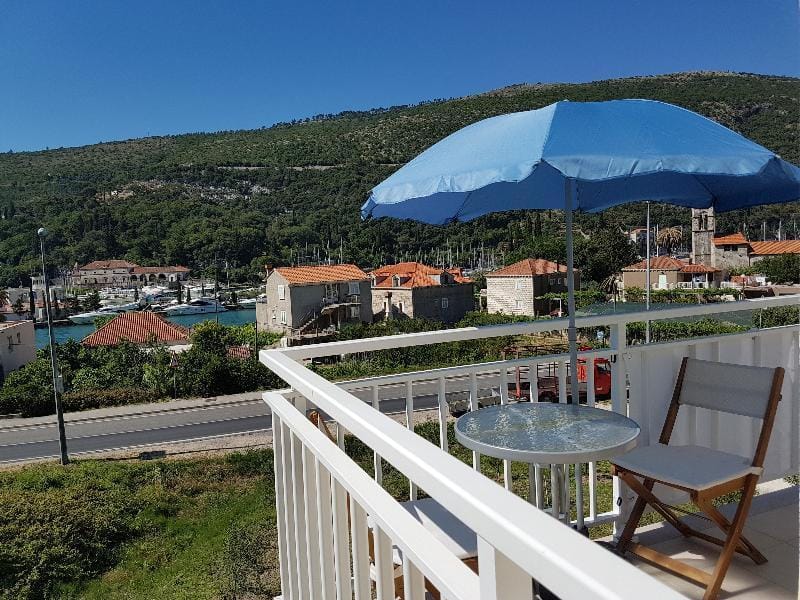 Apartments Silvija Hotel in Dubrovnik-Neretva County