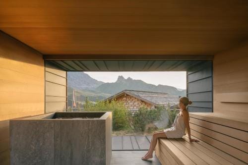 Zallinger Dolomites Hotel in Santa Cristina Gherdëina