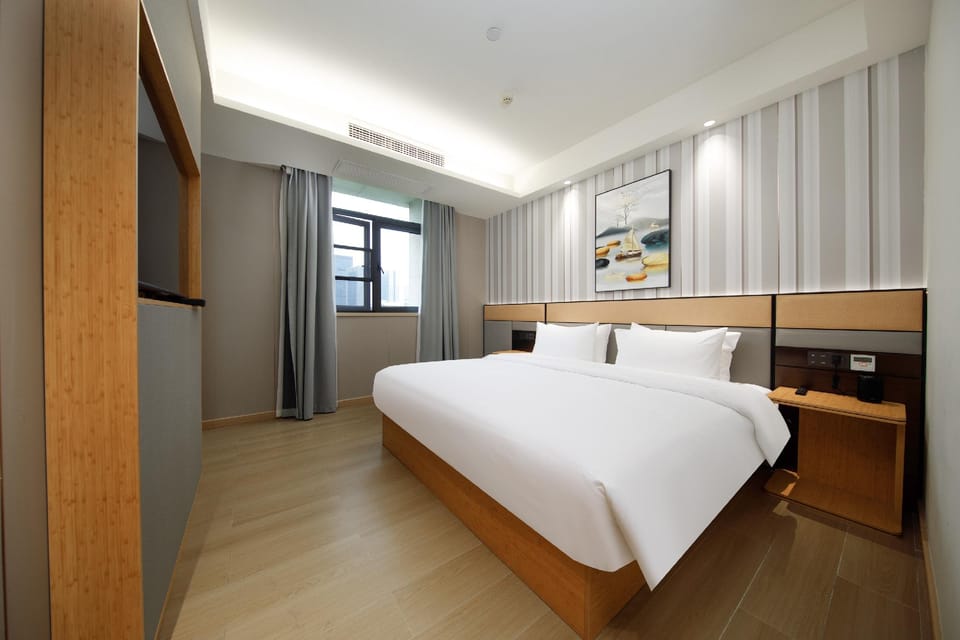 Urba Hotel Baolong Plaza Branch of Zhoushan Hospital Hotel in Zhejiang