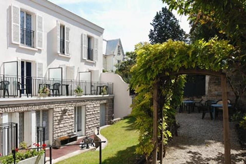 Hotel Marie Louise Hotel in Île-de-France