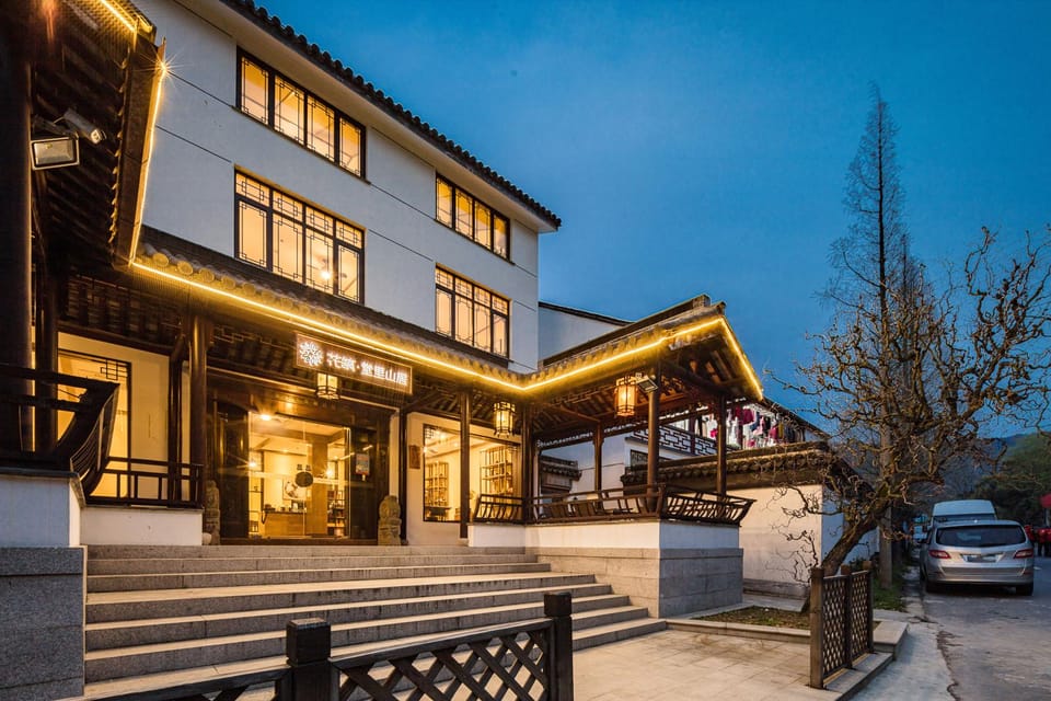 Floral Hotel Tangli Mountain Residence Suzhou Taihu Xishan Scenic Area Hotel in Suzhou