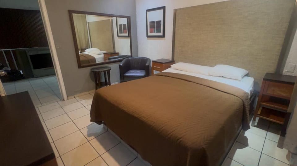 Hotel TJ Plaza Hotel in Tijuana