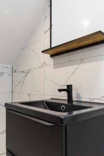 La SerenBlue - chambre en colocation Hotel in Canton of Geneva