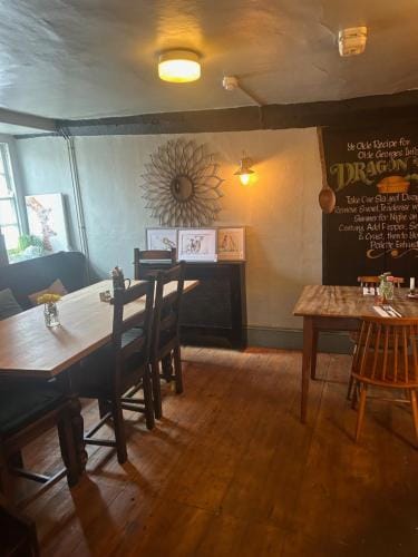 The George & Dragon Tearoom Accommodation Felton Hotel in Wales