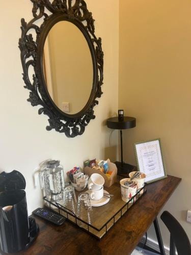 The George & Dragon Tearoom Accommodation Felton Hotel in Wales