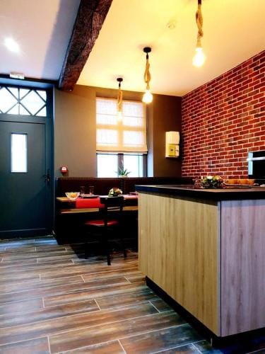 Le Saloon de Rose Hotel in Valenciennes