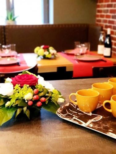 Le Saloon de Rose Hotel in Valenciennes