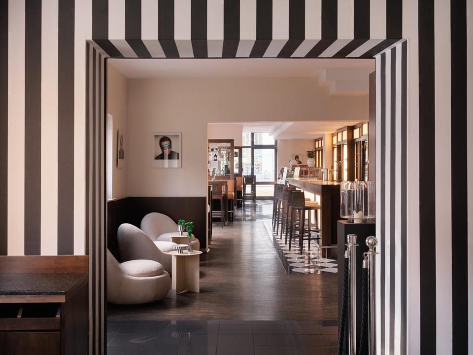 Bar/lounge