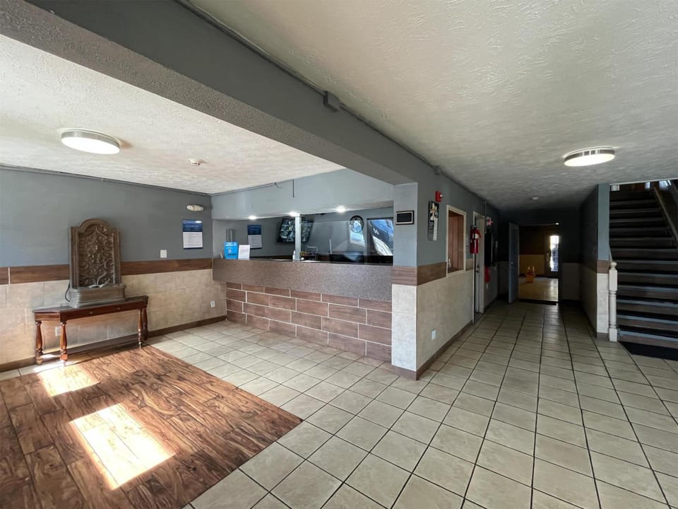 Studio 6  Suites Hurricane, WV Hotel in Ohio