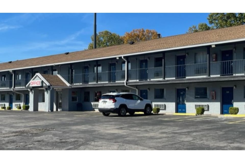 Motel 6 Hurricane, WV Hotel in Ohio
