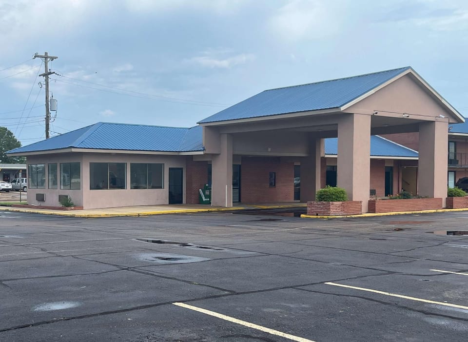 Motel 6 Greenwood, MS Hotel in Mississippi