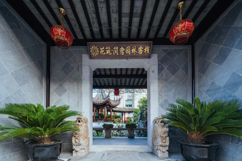 Floral Hotel Tongli Jiansu Garden Inn Koudian Hotel in Suzhou