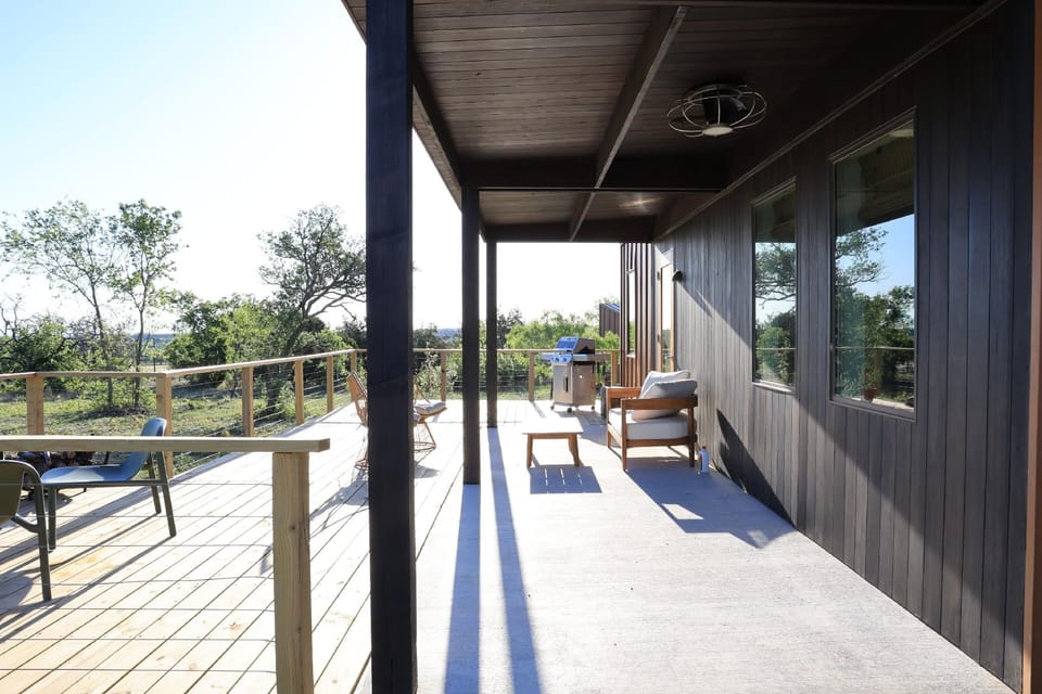 The Martinsburg Lodge in Stonewall