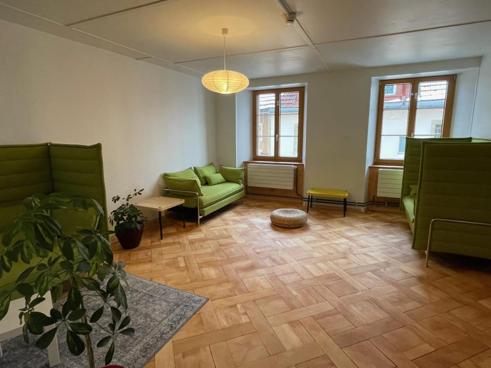 Shared lounge/TV area