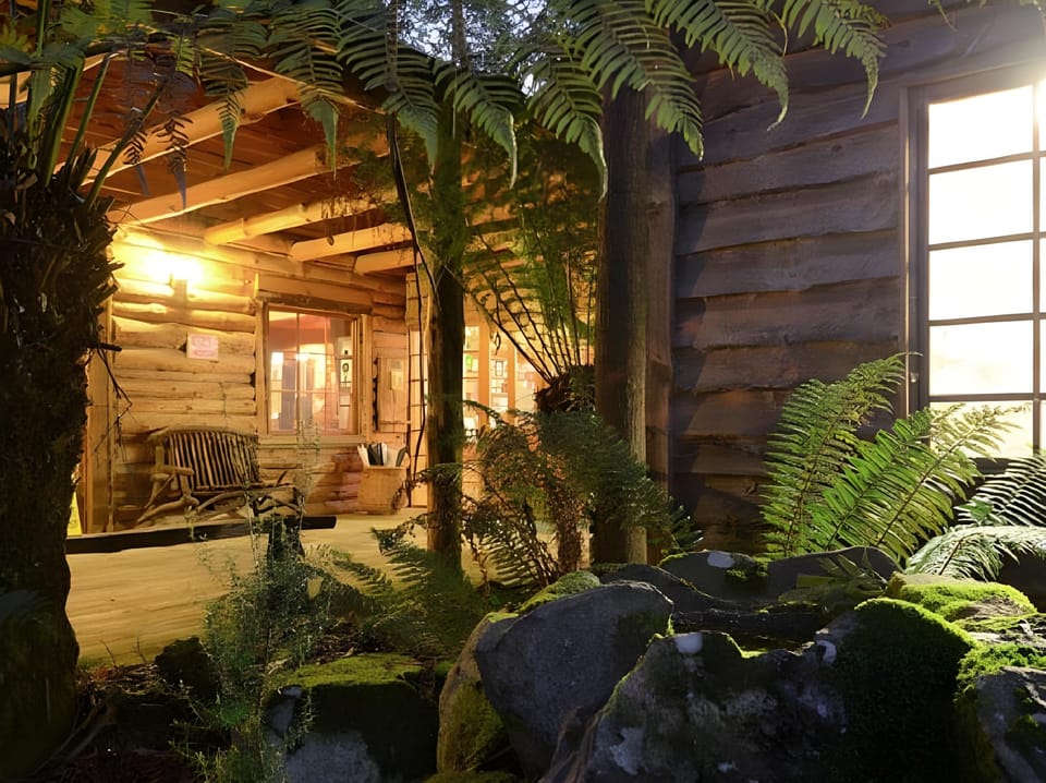 Lemonthyme Wilderness Retreat Hotel in Tasmania