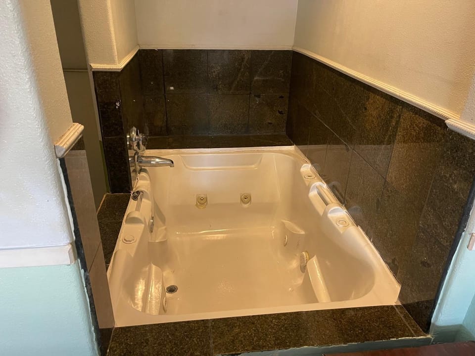 Day & Night Inn Hotel in Hesperia
