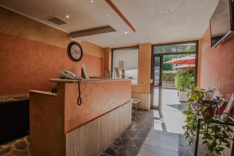 Hotel Petra Hotel in Rome