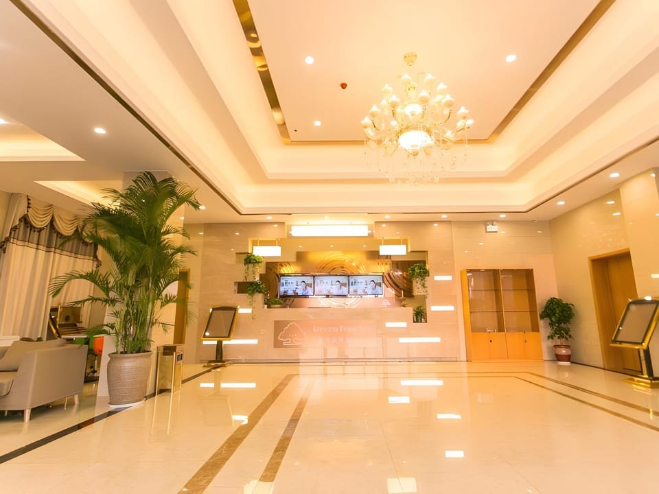 GreenTree Inn Suzhou Wujiang Fenhu Development District Hotel in Shanghai