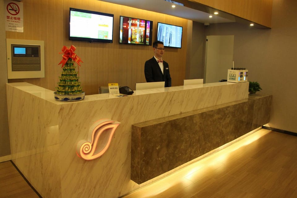 Shell Shanghai Chedun Yingshi City Yingshi Road Hotel Hotel in Shanghai