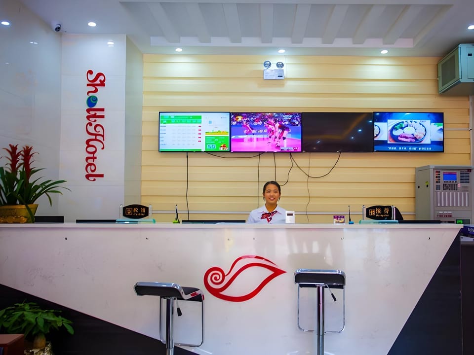 Shell Guangxi Fangchenggang Port area Lotte Commercial Pedestrian Street Hotel Hotel in China