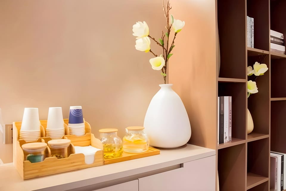 Home Inn Neo Hangzhou West Lake Jiefang Road Jiebai Shopping Mall Hotel in Hangzhou