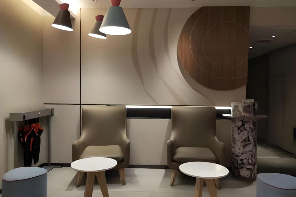 Home Inn Neo Hangzhou West Lake Jiefang Road Jiebai Shopping Mall Hotel in Hangzhou