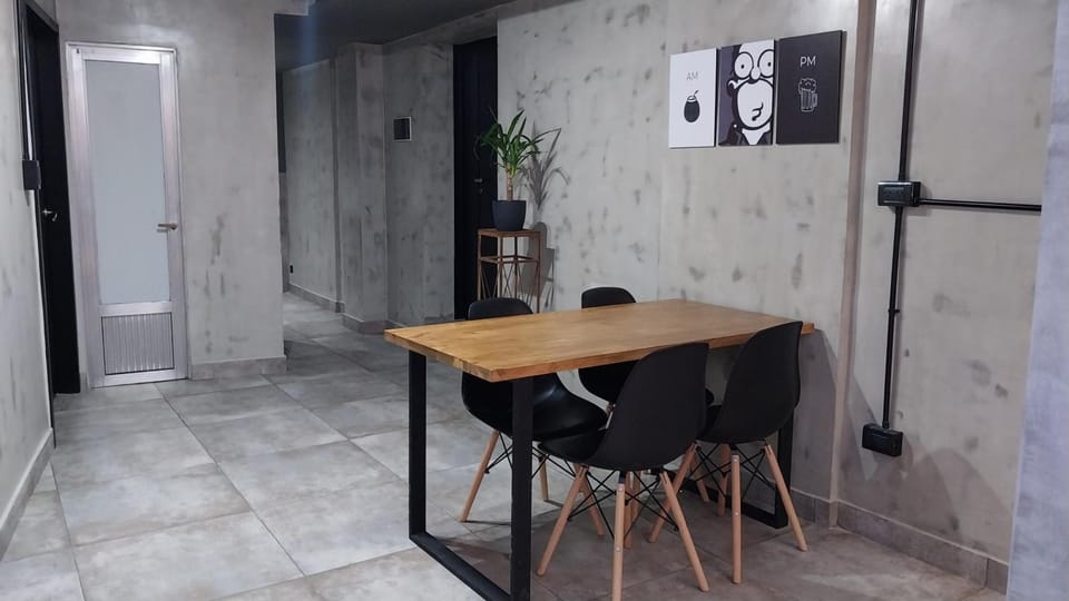 Dallas Hotel -Motel- Love hotel in Buenos Aires