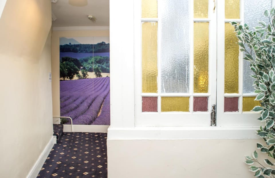 Beaconsfield Hotel Inn in London Borough of Hackney