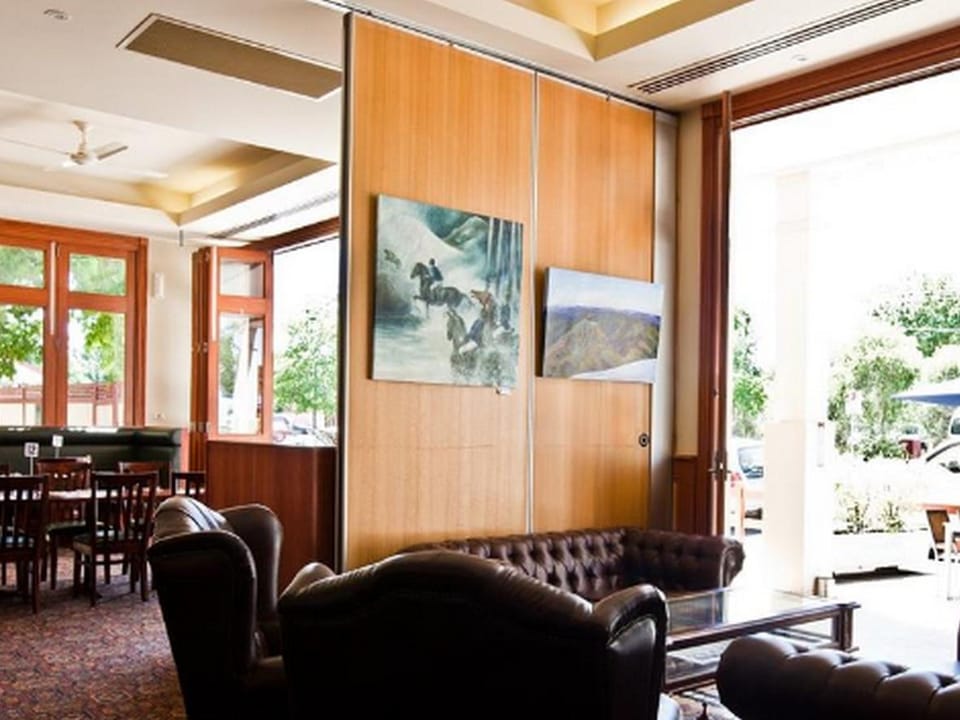 The Delatite Hotel Hotel in Mansfield