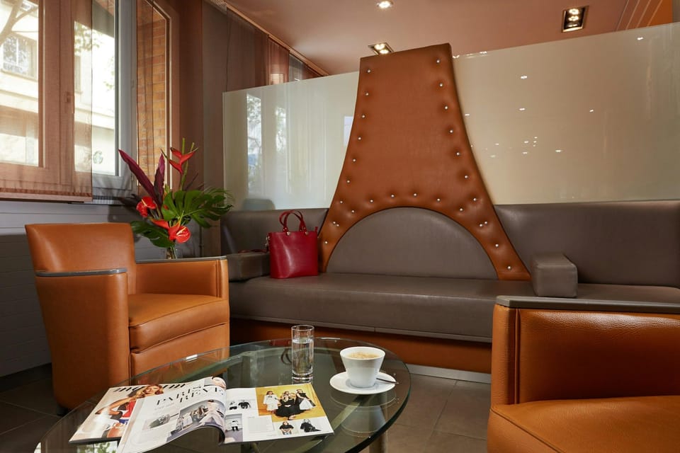 Beaugrenelle Saint Charles Tour Eiffel Hotel in Paris