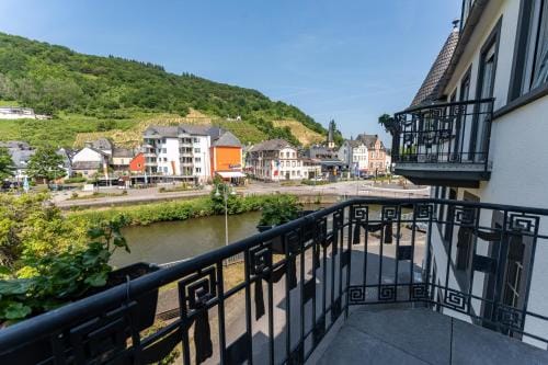 Moselresidenz Bellevue Alf Hotel in Cochem-Zell